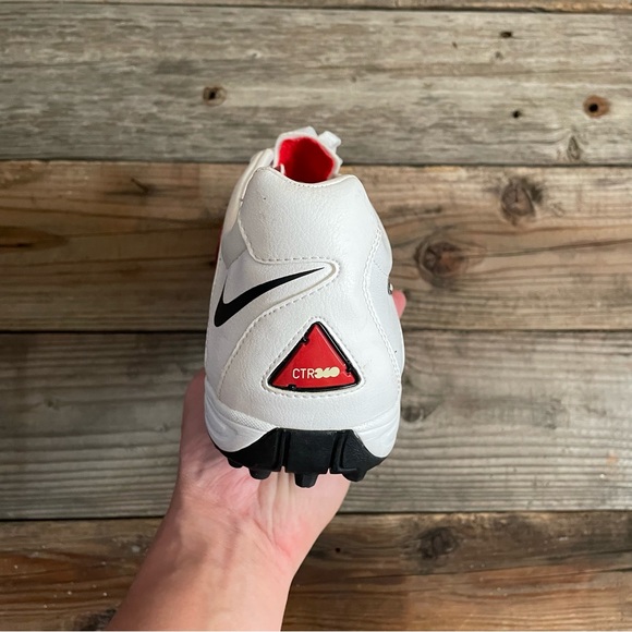 New Men Nike CTR360 Libretto II TF Turf Red Shoes - Picture 8 of 9